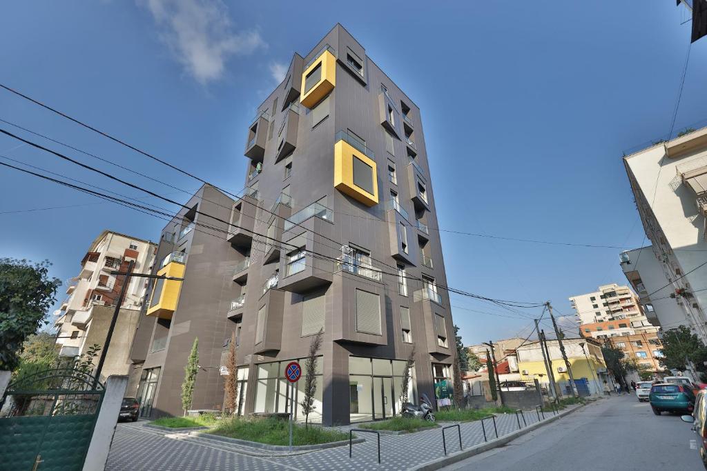 Apollo Apartment by Holistay - Image 6