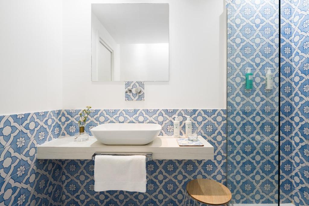 Domo 20 Hotel & Rooftop - 17