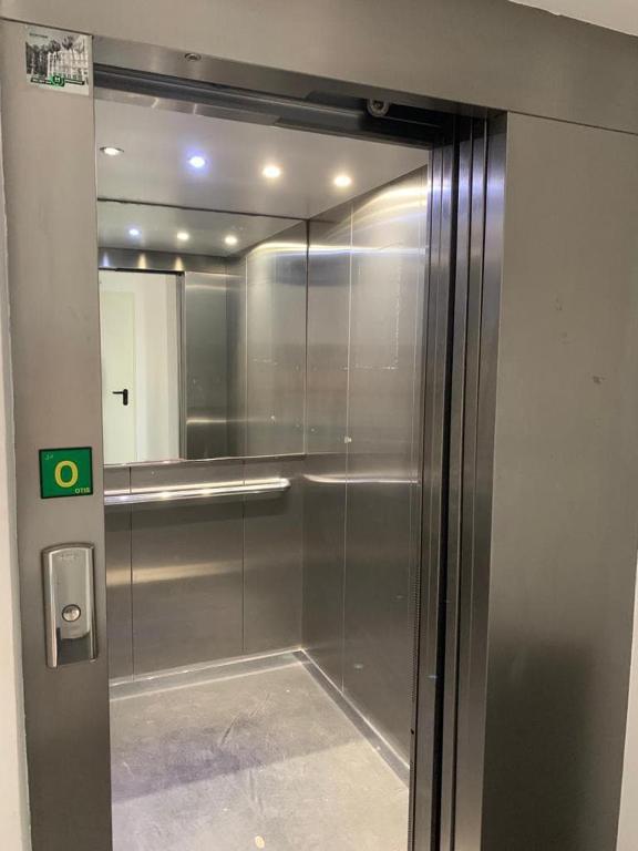 Kép -MalagaSunApts- Central FreeParking RooftopPool szállásáról Málagában a galériában
