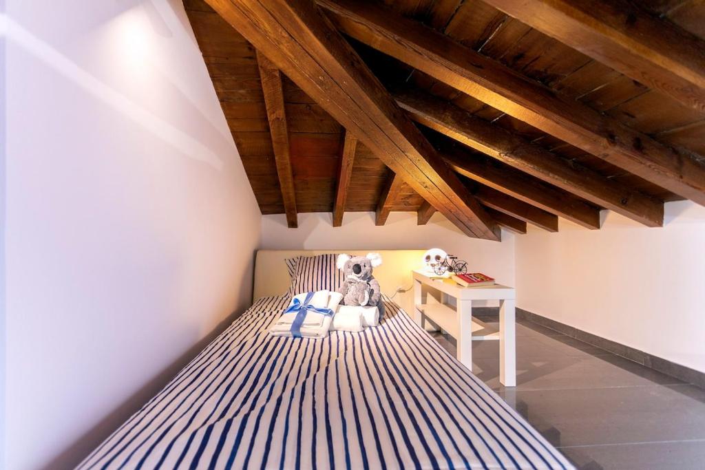 Posteľ alebo postele v izbe v ubytovaní -MalagaSunApts- Private Terrace Studio