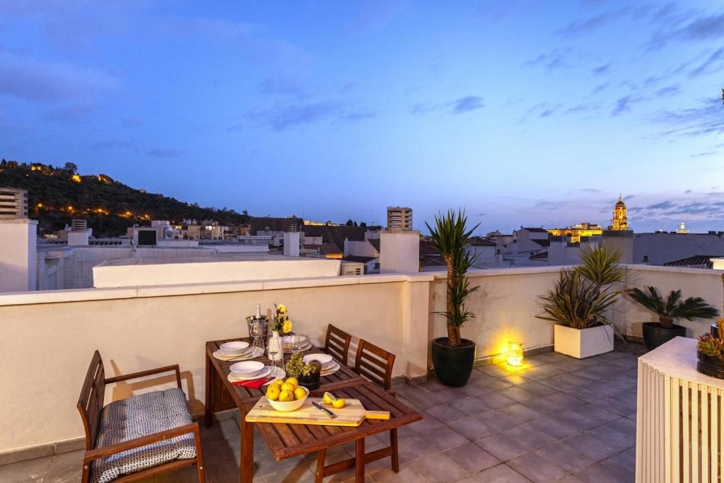 Fotografia z galérie ubytovania -MalagaSunApts- Attic DoubleTerrace Parking&Pool v destinácii Málaga