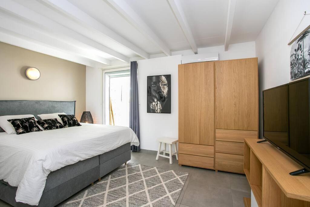 Villa Elé, 4 chambres, jardin tropical et piscine - Villa