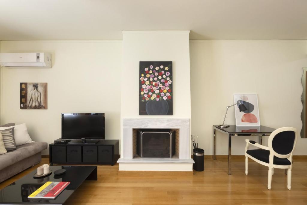 3BR Prime APT یک نفس دورتر از آکروپولیس!, آژانس هواپیمایی آسمان سپید