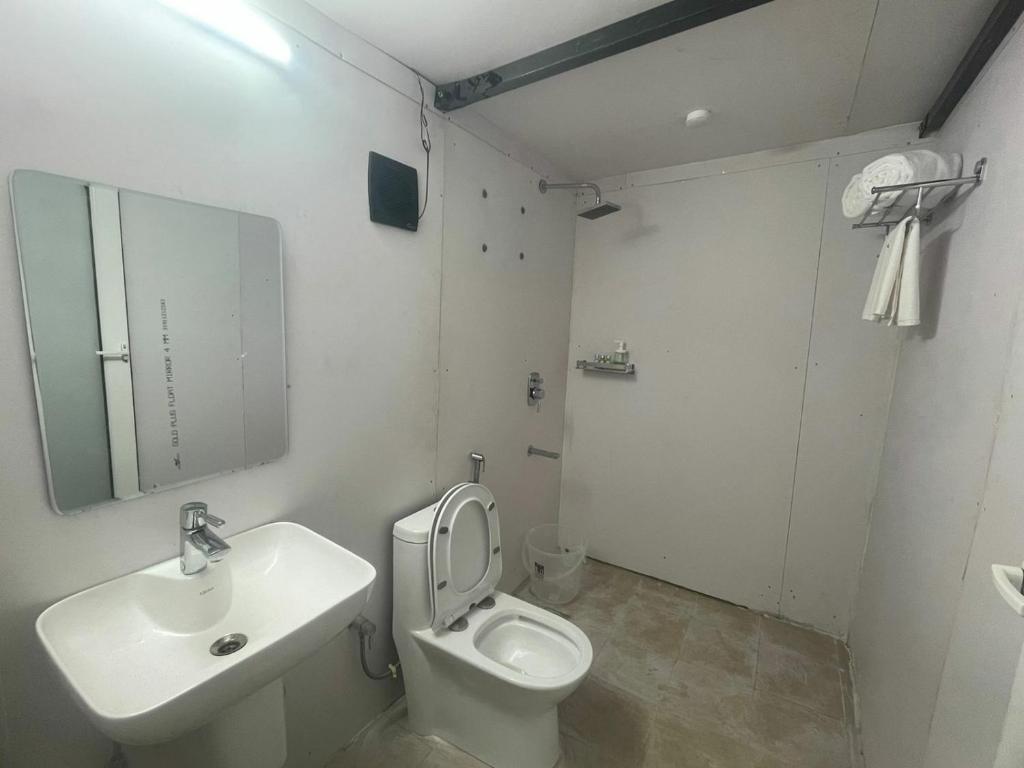 Nature Waterfall Resort, Bir - Superior King Suite