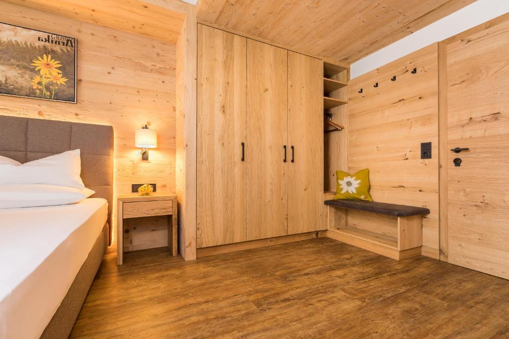 Voodi või voodid majutusasutuse Hotel Augarten toas