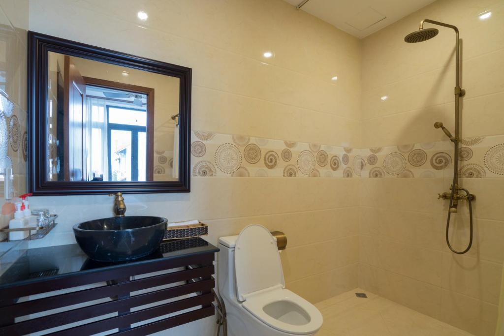 Koupelna v ubytování Hoi An Discovery Villa