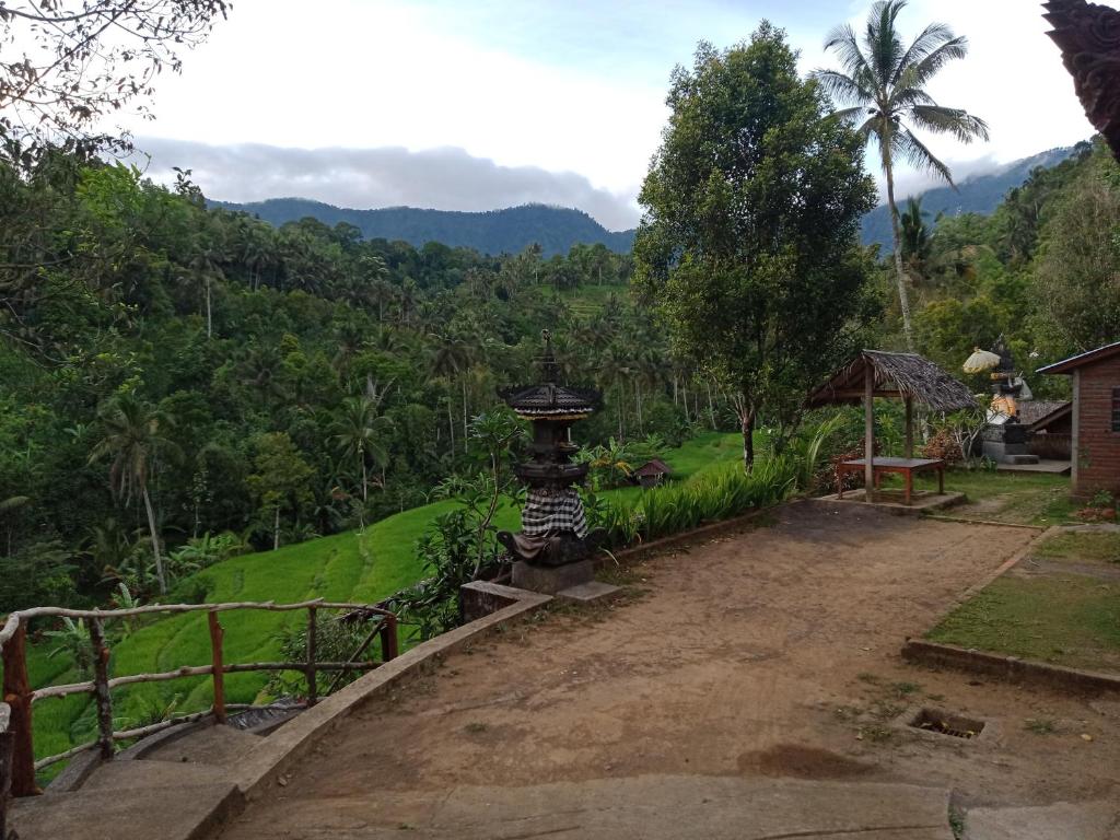 Buda's Homestay Lemukih - 5