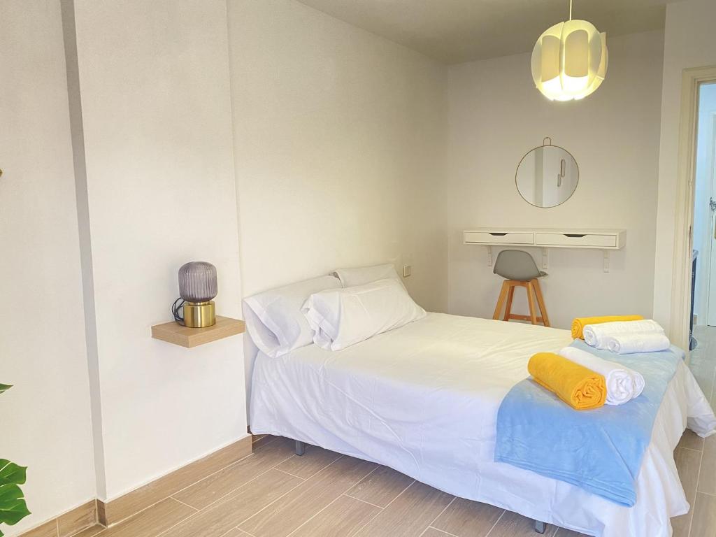 HomeForGuest Two bedroom Apartment with pool and terrace ...