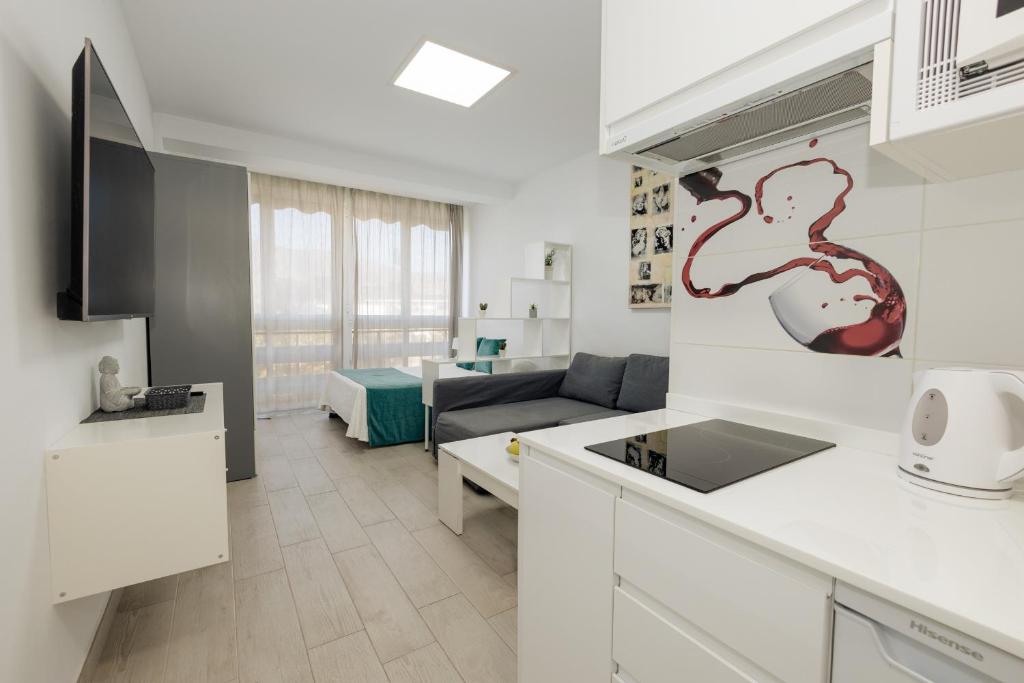 APARTAMENTO TORREMOLINOS (LOS ALAMOS)