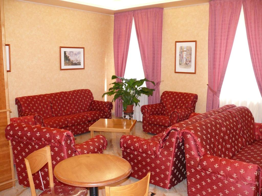 Posezení v ubytování Albergo Casa Del Pellegrino