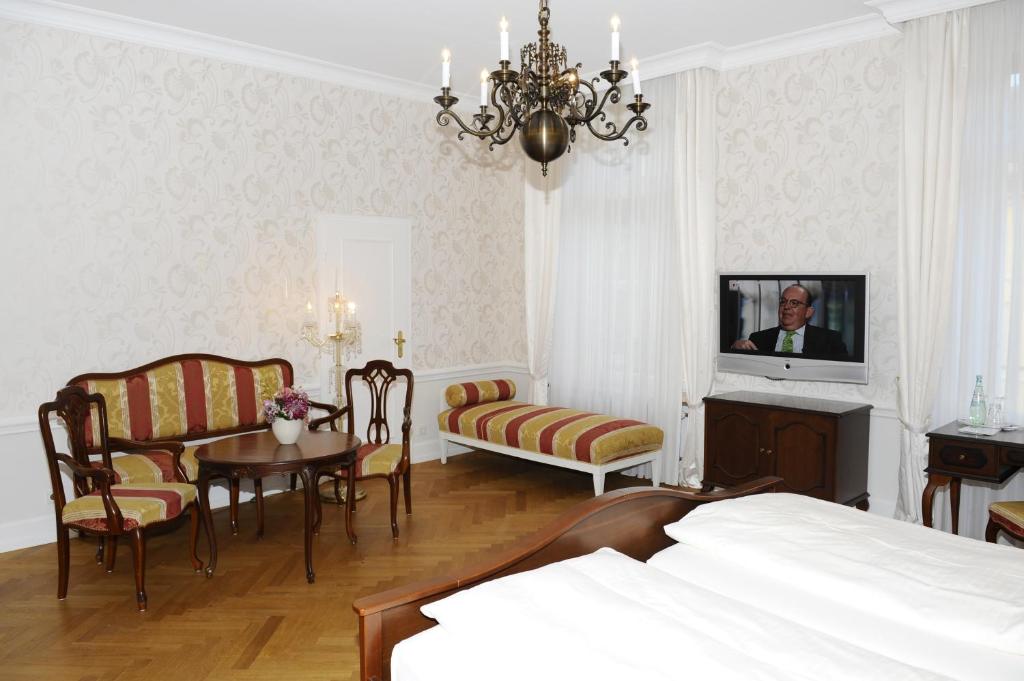 HELIOPARK Bad Hotel Zum Hirsch - Suite Junior