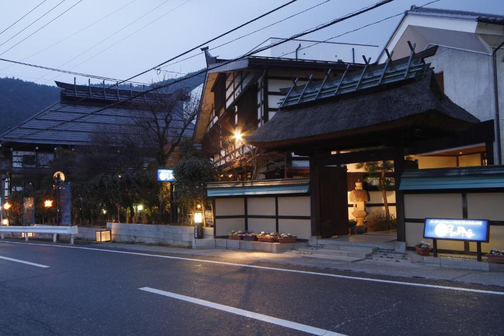 Budova, kde se ryokan nachází