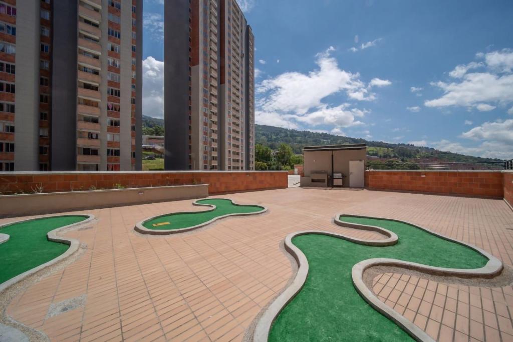 Πισίνα στο ή κοντά στο Habitación en apartamento Robledo-Medellin