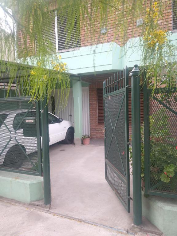 Departamento en Luis Guillon