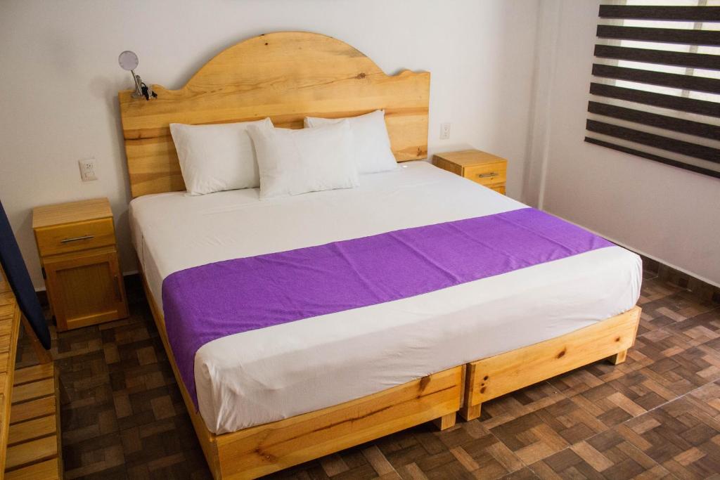 Casa Gubidxa - Standard Queen Room