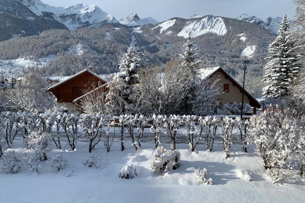 House with garden and nice mountain view - Housity