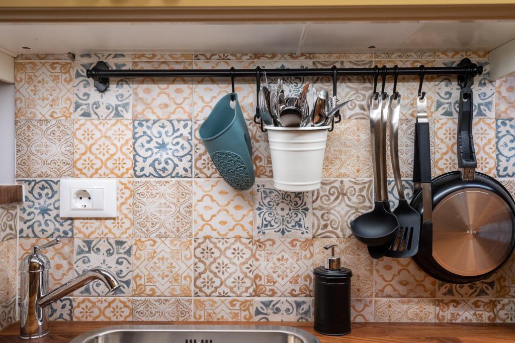 Brickwall Apartments - 7