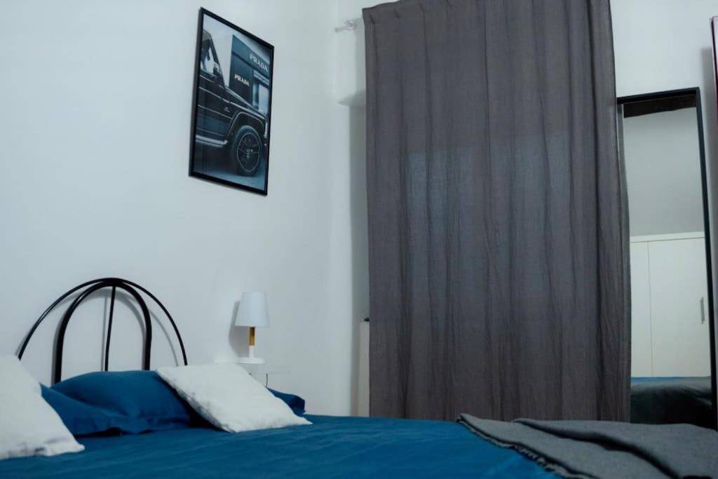 A bed or beds in a room at Hulu