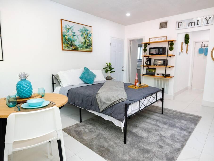 #Beautiful Studio in Heart of Miami 2