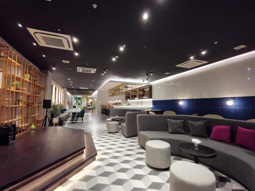Posezení v ubytování PALM PARK Hotel Surabaya