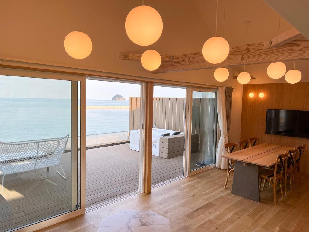 TV a/nebo společenská místnost v ubytování Beach SPA TSUDA 2Dos棟 3Tres棟