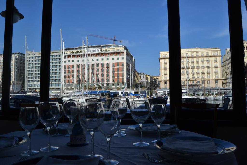 Restaurace v ubytování Transatlantico