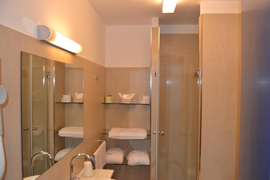 Transatlantico - Resim 3