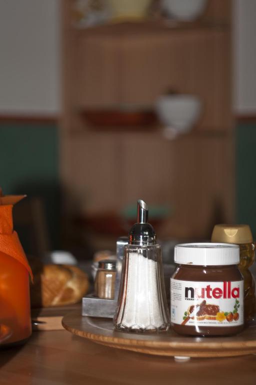 Jedlo v ubytovaní bed & breakfast alebo blízkom okolí