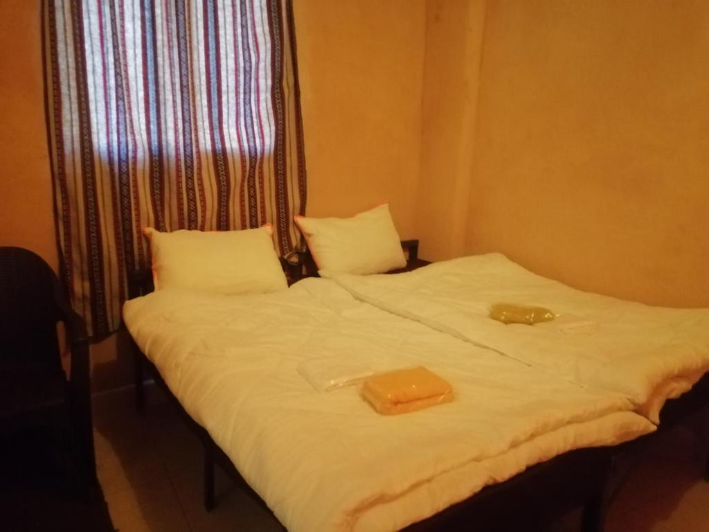 Dana Nabil Ecu Camp House - Main Gate Dana nature reserve - Family Room With Private Bathroom