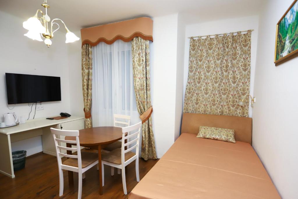 Zlatý Sloup - Resim 45