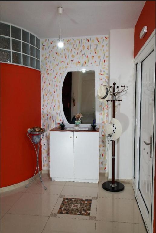 Kosmira Big House - Holiday Home