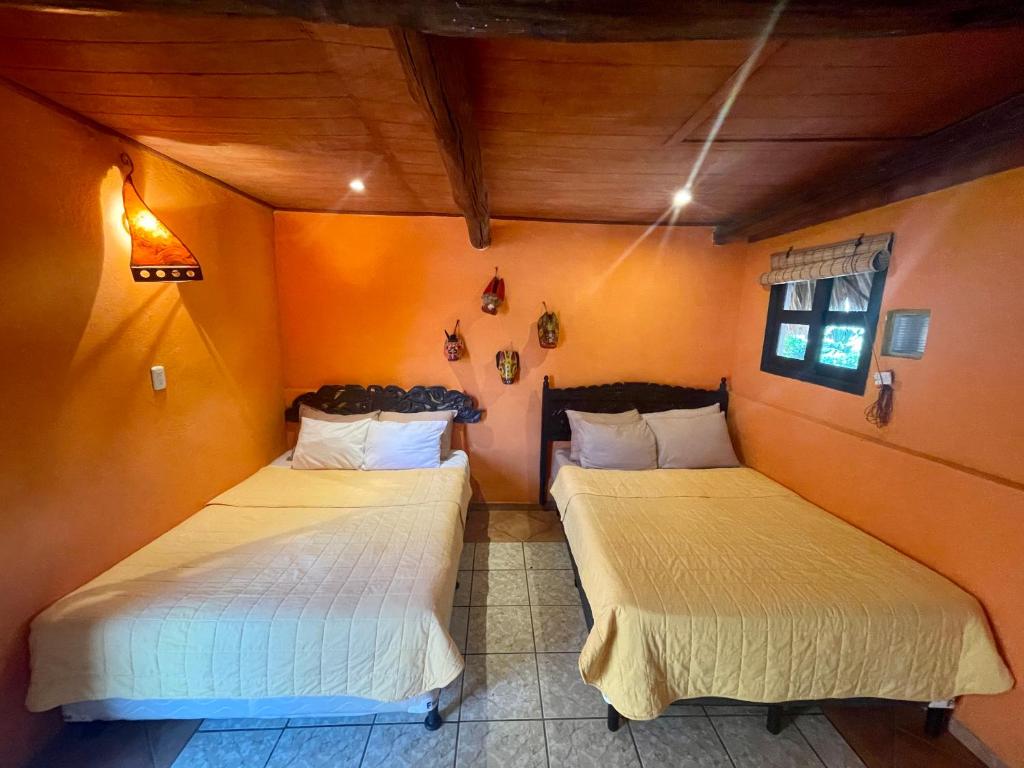 Johnnys Place Hotel - Chambre Quadruple Classique