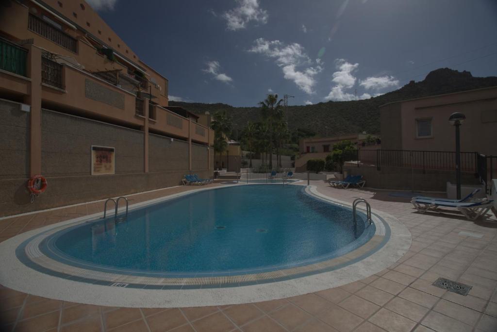Booking.com: Ferienwohnung Jacuzzi House with Luxury Cinema ...