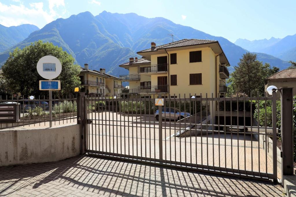 Guest House Felice - VDA Verrès 0008 - 山景公寓