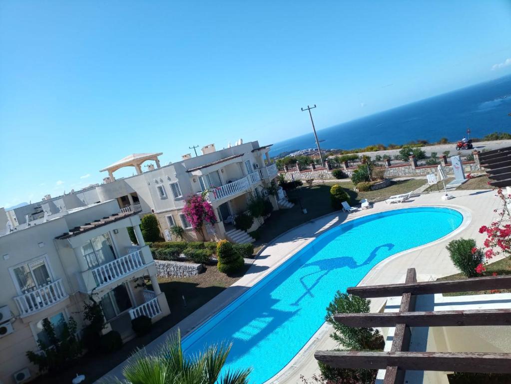 Flamingo Country Club, Super Lake and Mountain View, Short-Term Rental, Bodrum “V”