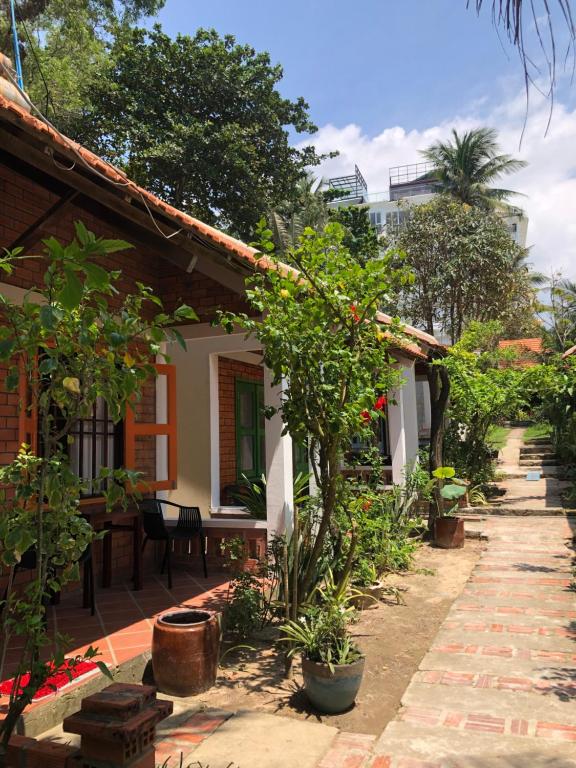 Phu Quoc Kim - Bungalow On The Beach - 9