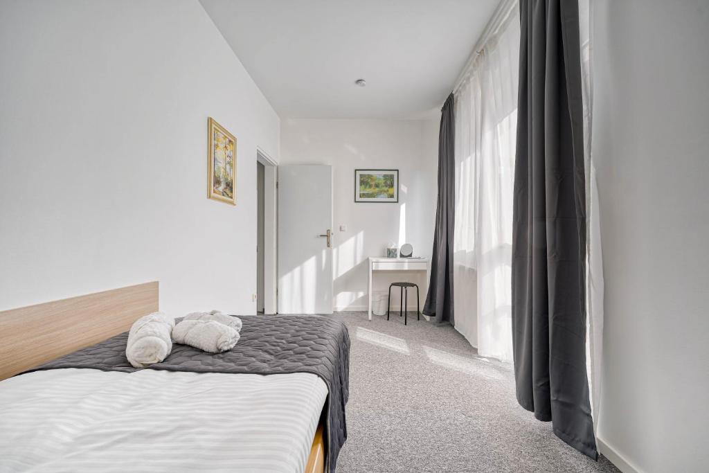 Posteľ alebo postele v izbe v ubytovaní ASTAREA - Luxe penthouse in nature - jacuzzi - free private parking - terrace & balcony - peace