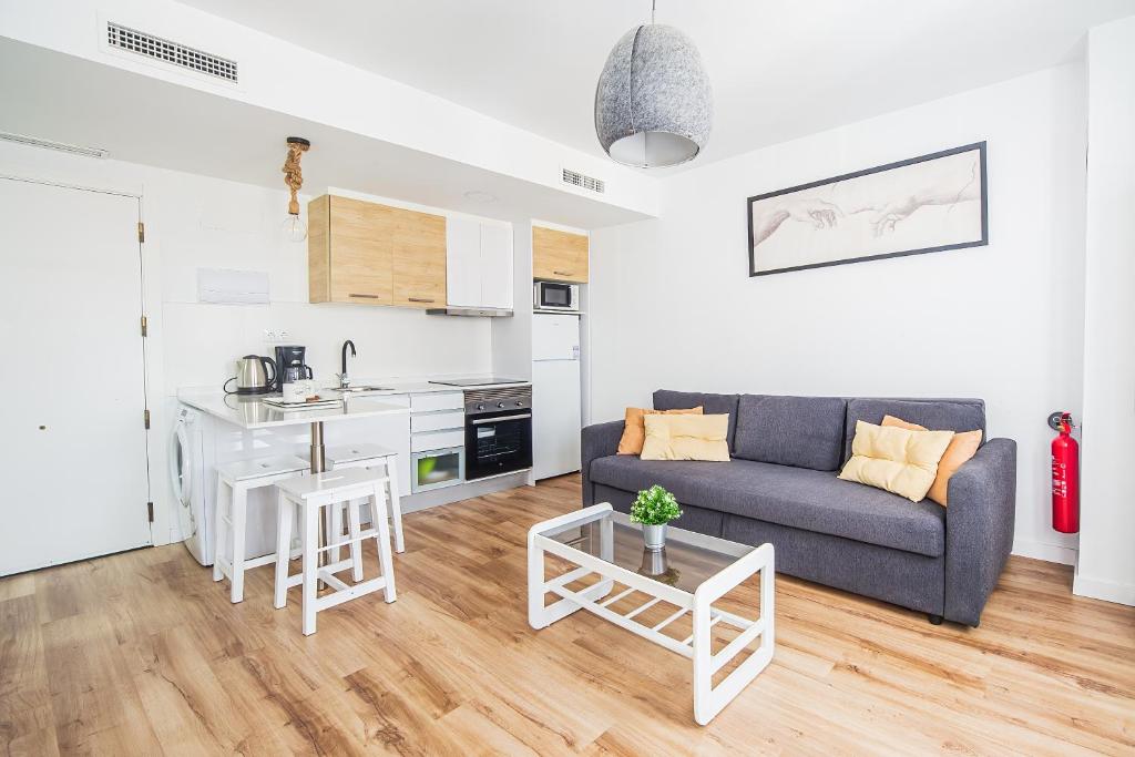 Kuchyň nebo kuchyňský kout v ubytování CARTAGENAFLATS, Apartamentos Anfiteatro Romano 5A