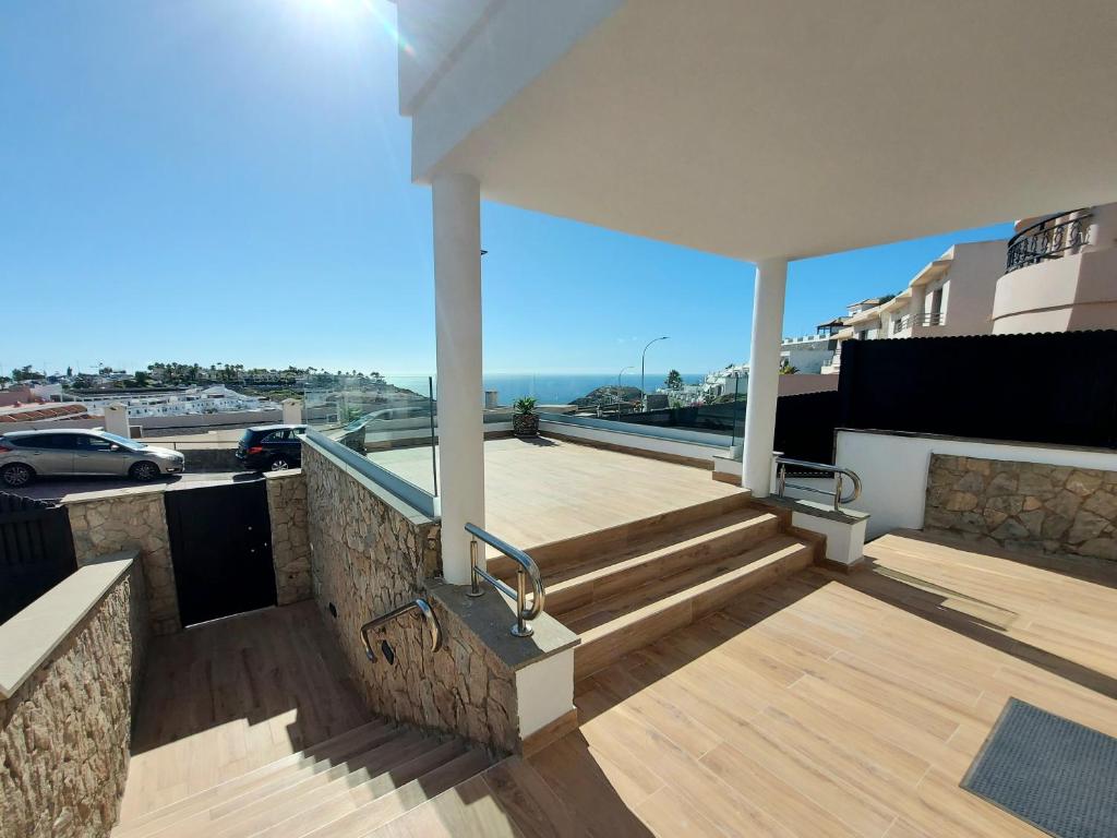 Balkón nebo terasa v ubytování Villa Playa Amadores - Luxury villa with heated pool
