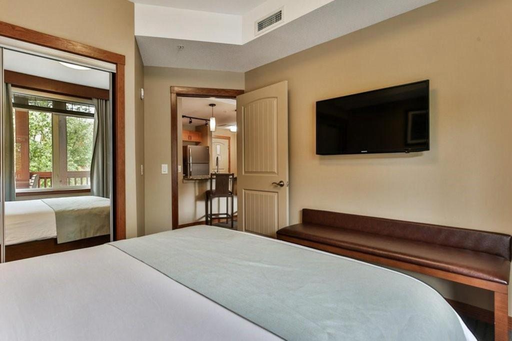 B&B Falcon Crest Lodge 1BR 1Pullout - Resim 12