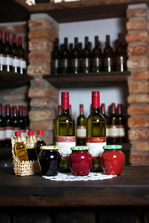 Bevande di Gostišče - Guest house STARI HRAST