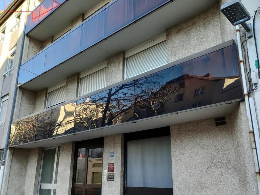 Budova, v ktorej sa apartmán nachádza