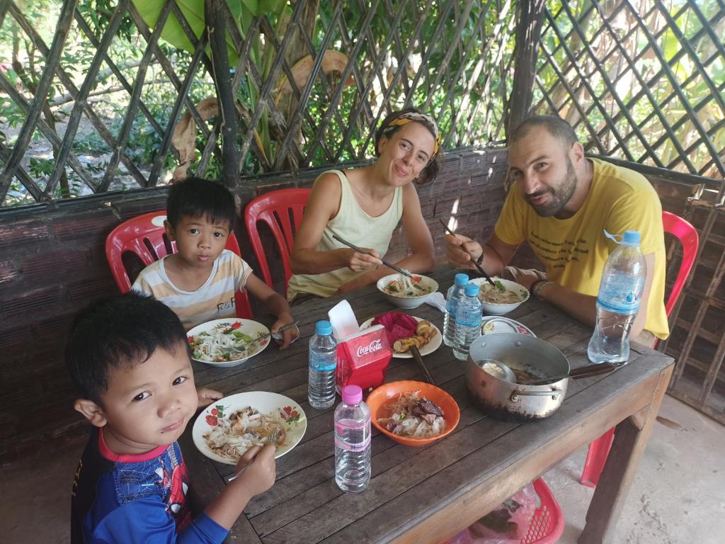 Hosté ubytování Phonluer Angkor Homestay,