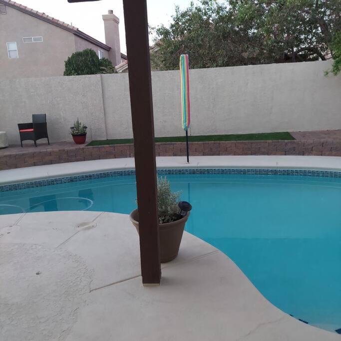 New beautifully remodeled home in Las Vegas photo