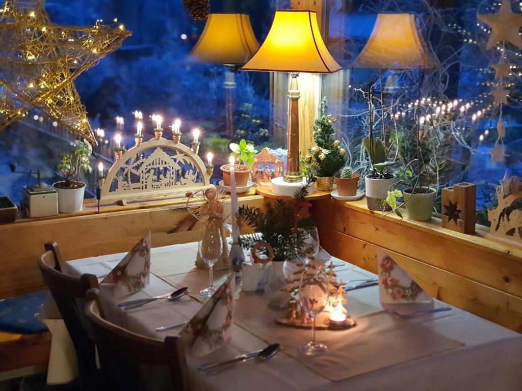 Restaurace v ubytování Hotel PAM