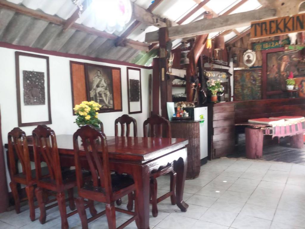 Restaurace v ubytování Garden House INChiangrai