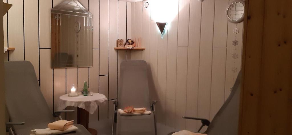 Koupelna v ubytování Pension und Appartement Weinschreiber