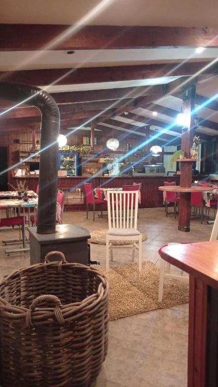 Restaurace v ubytování אחוזת המייסדים