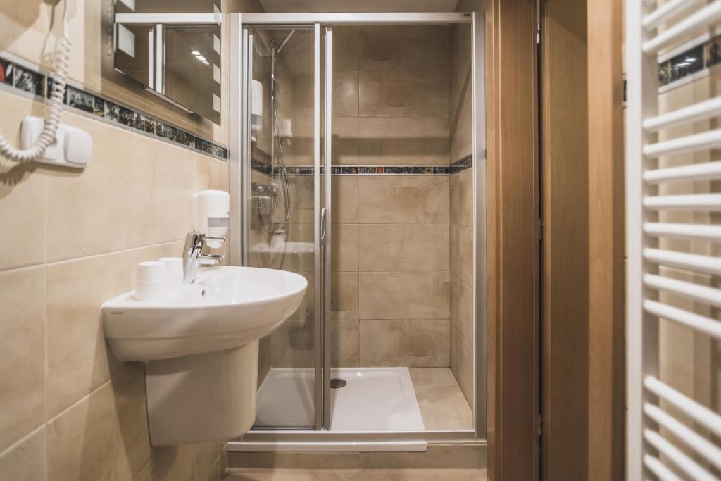 Hotel Muza - Resim 20
