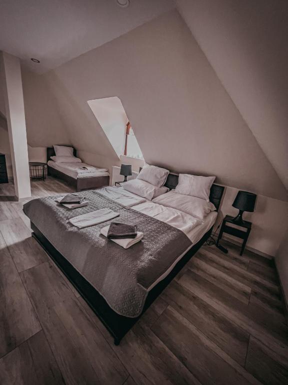 Végvári Hotel Eger - Resim 44